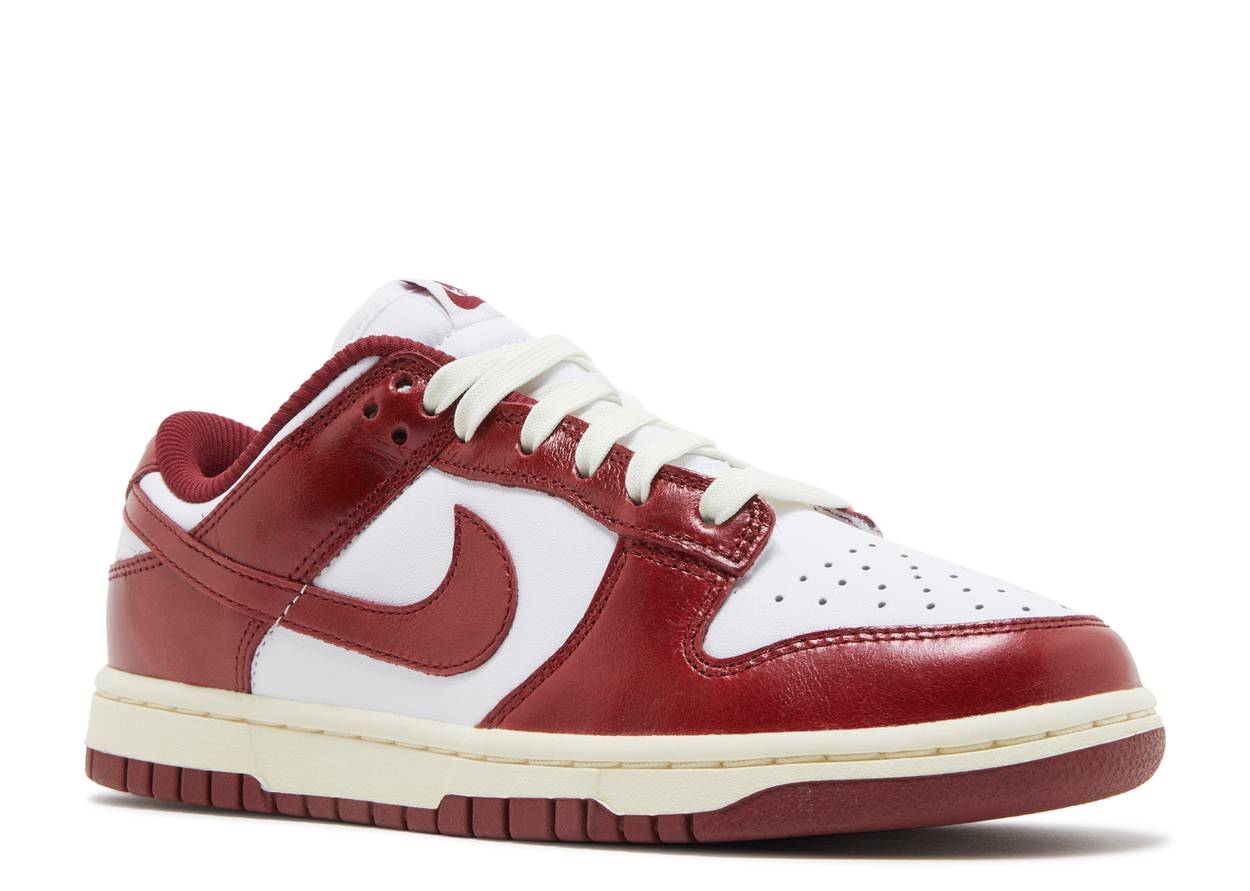 Wmns Dunk Low Premium Team Red