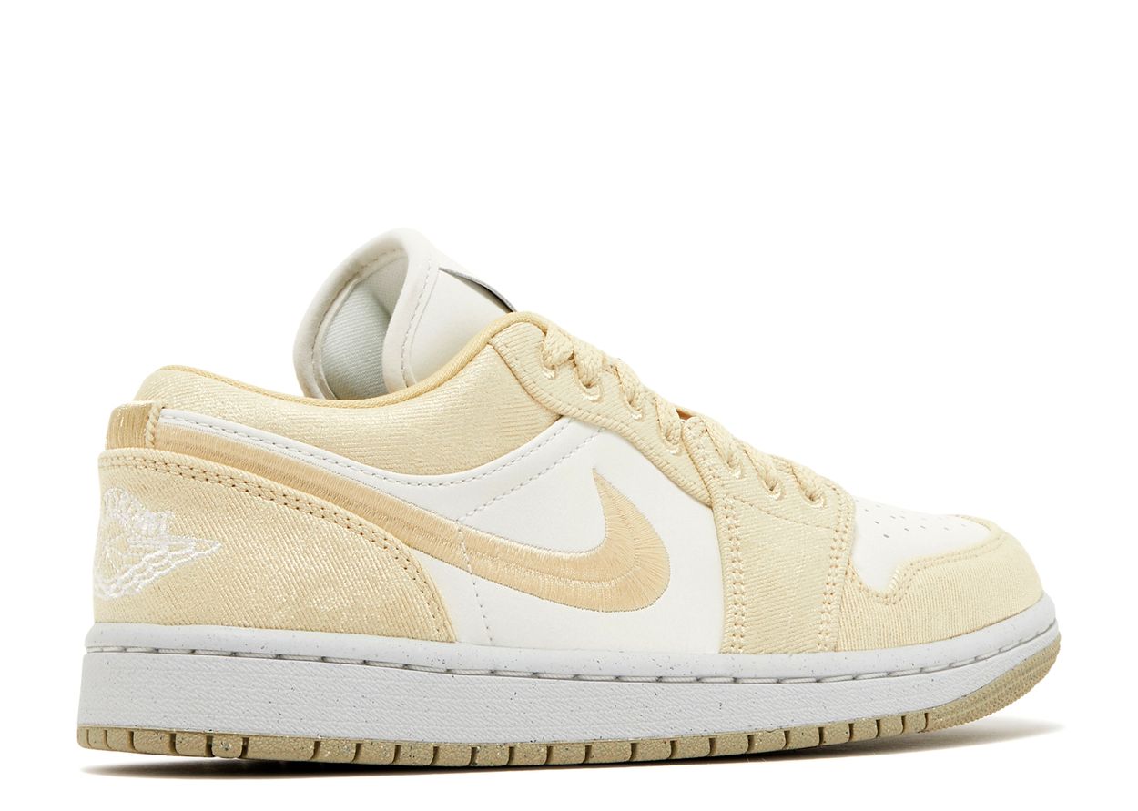 Wmns Air Jordan 1 Low Team Gold